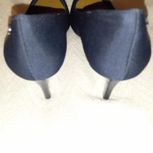 Sz.8.5 Women's Calvin Klein Nilly Heels - Picture 8 of 11
